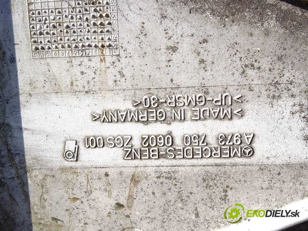 Mercedes-Benz ATEGO    MP1 4.2D 152KM 96-02  kapota