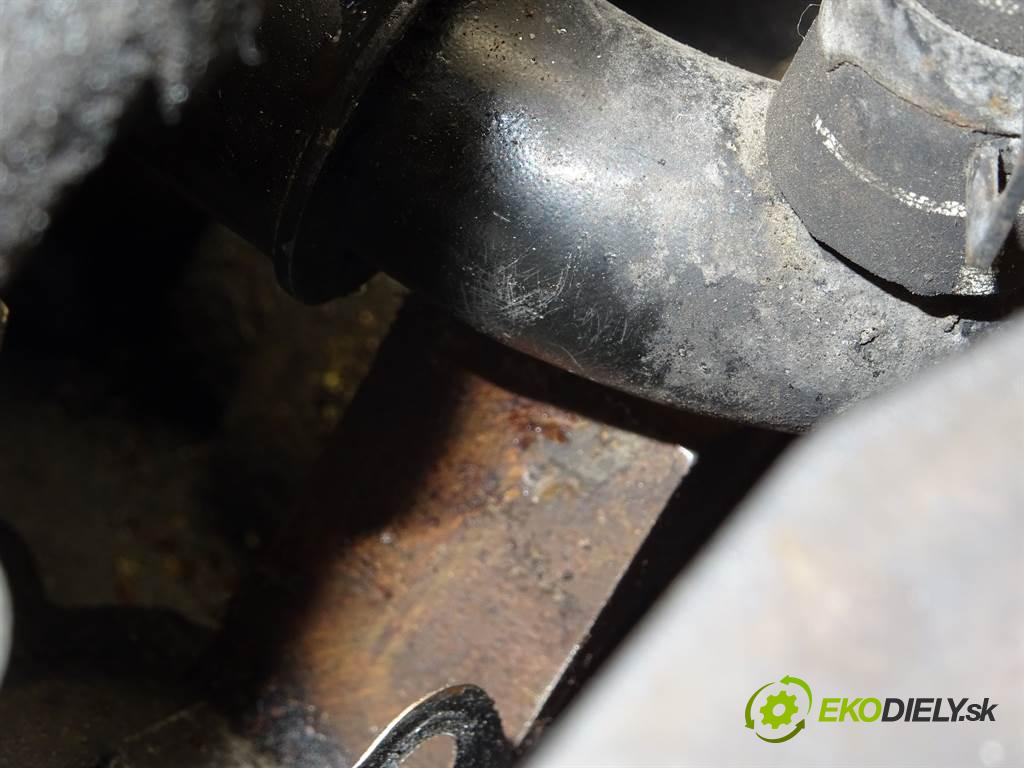 Audi A6 C5  2001 132 kW QUATTRO SEDAN 4D 2.5TDI 180KM 97-04 2500 motor AKE (Motory (kompletní))