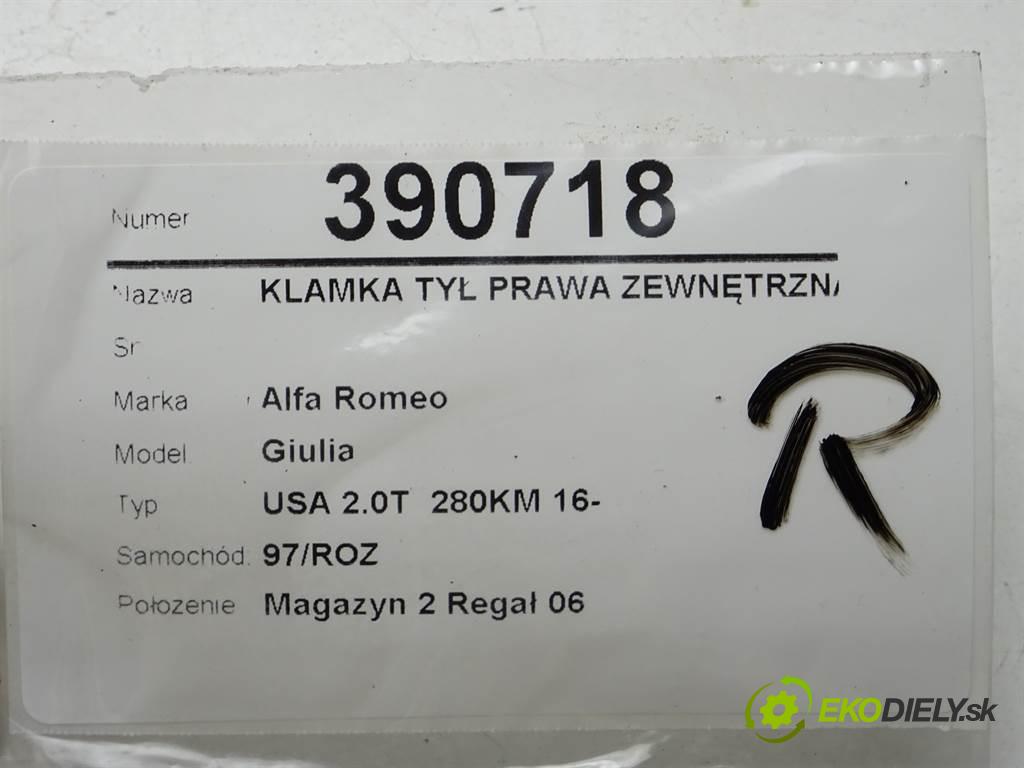 Alfa Romeo Giulia  2017 206 kW USA 2.0T  280KM 16- 2000 Kľučka zad pravá vonkajšia 50545350 (Ostatné)