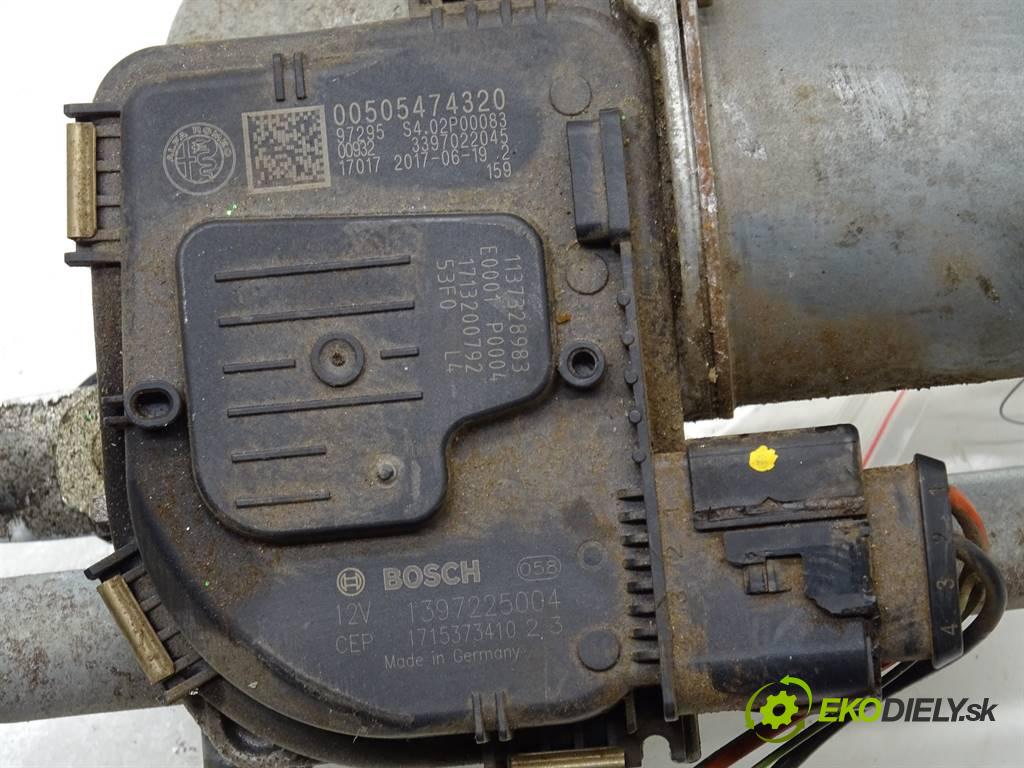 Alfa Romeo Giulia  2017 206 kW USA 2.0T  280KM 16- 2000 Mechanizmus stieračov predný 00505474320 (Motorčeky stieračov predné)