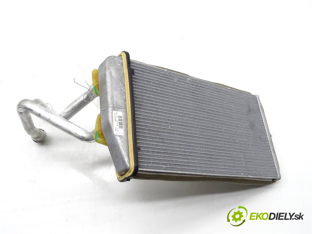 Alfa Romeo Giulia  2017 206 kW USA 2.0T  280KM 16- 2000 Výhrevné teleso, radiátor kúrenia 5W0410100 (Radiátory kúrenia)