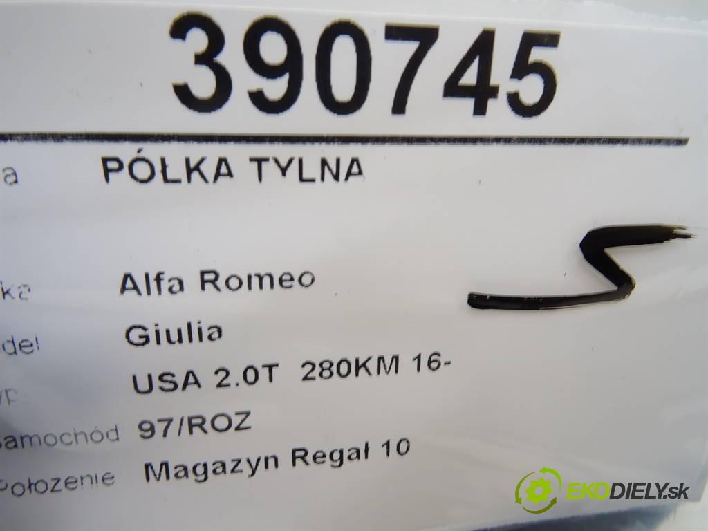 Alfa Romeo Giulia  2017 206 kW USA 2.0T  280KM 16- 2000 pláto zadní část  (Plata kufrů)