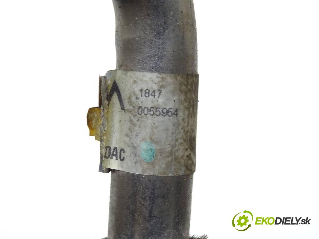 Alfa Romeo Giulia  2017 206 kW USA 2.0T  280KM 16- 2000 rúrka turba 0055954 (Hadice intercoolera)