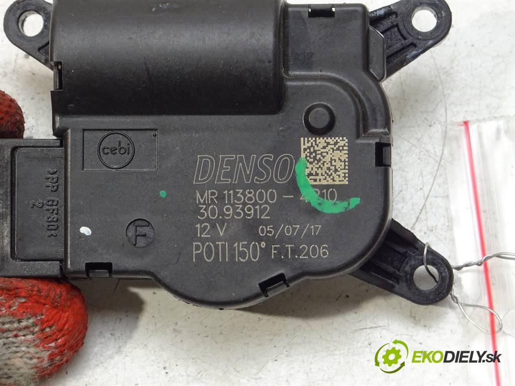 Alfa Romeo Giulia    USA 2.0T  280KM 16-  Motorček kúrenia MR113800-4210 (Motorčeky kúrenia)