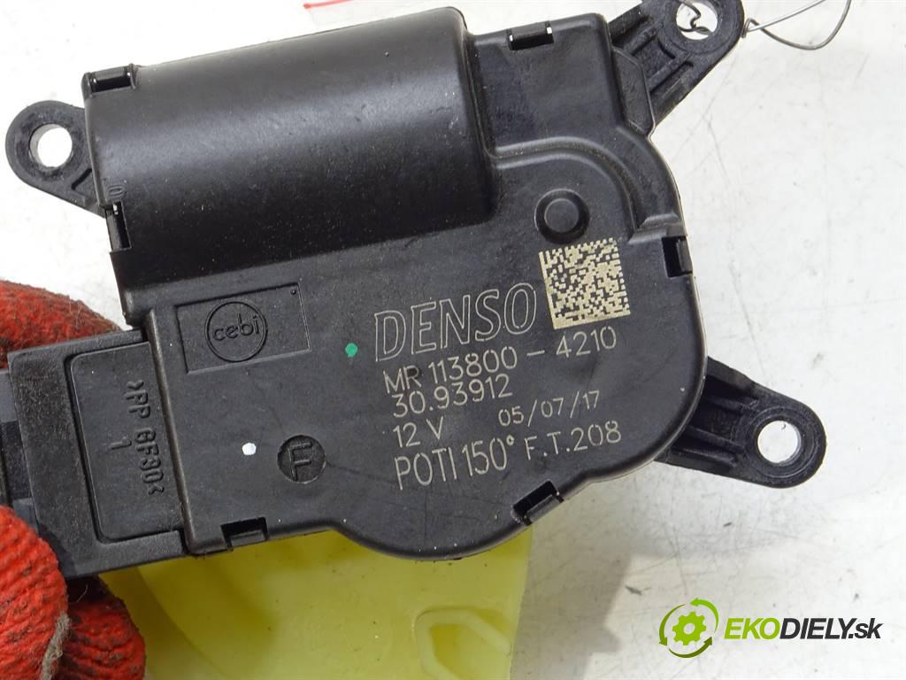 Alfa Romeo Giulia    USA 2.0T  280KM 16-  Motorček kúrenia MR113800-4210 (Motorčeky kúrenia)