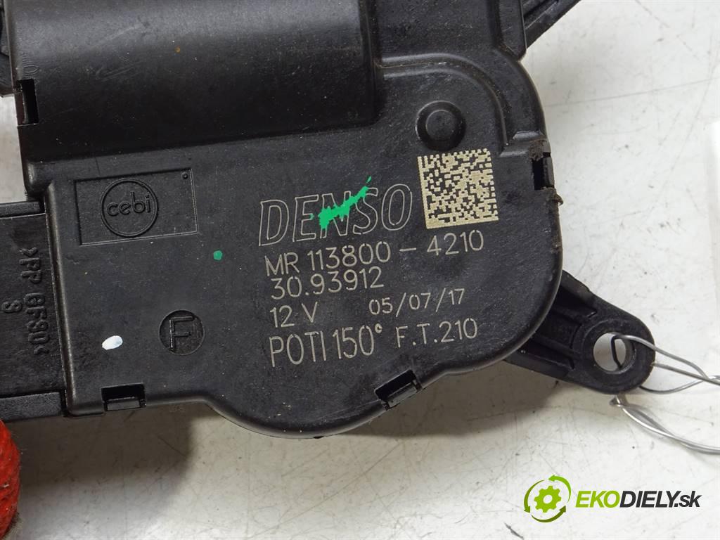 Alfa Romeo Giulia    USA 2.0T  280KM 16-  Motorček kúrenia MR113800-4210 (Motorčeky kúrenia)