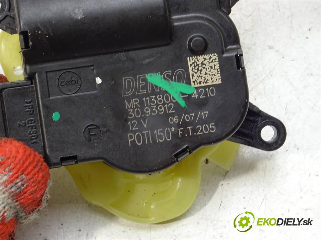 Alfa Romeo Giulia    USA 2.0T  280KM 16-  Motorček kúrenia MR113800-4210 (Motorčeky kúrenia)