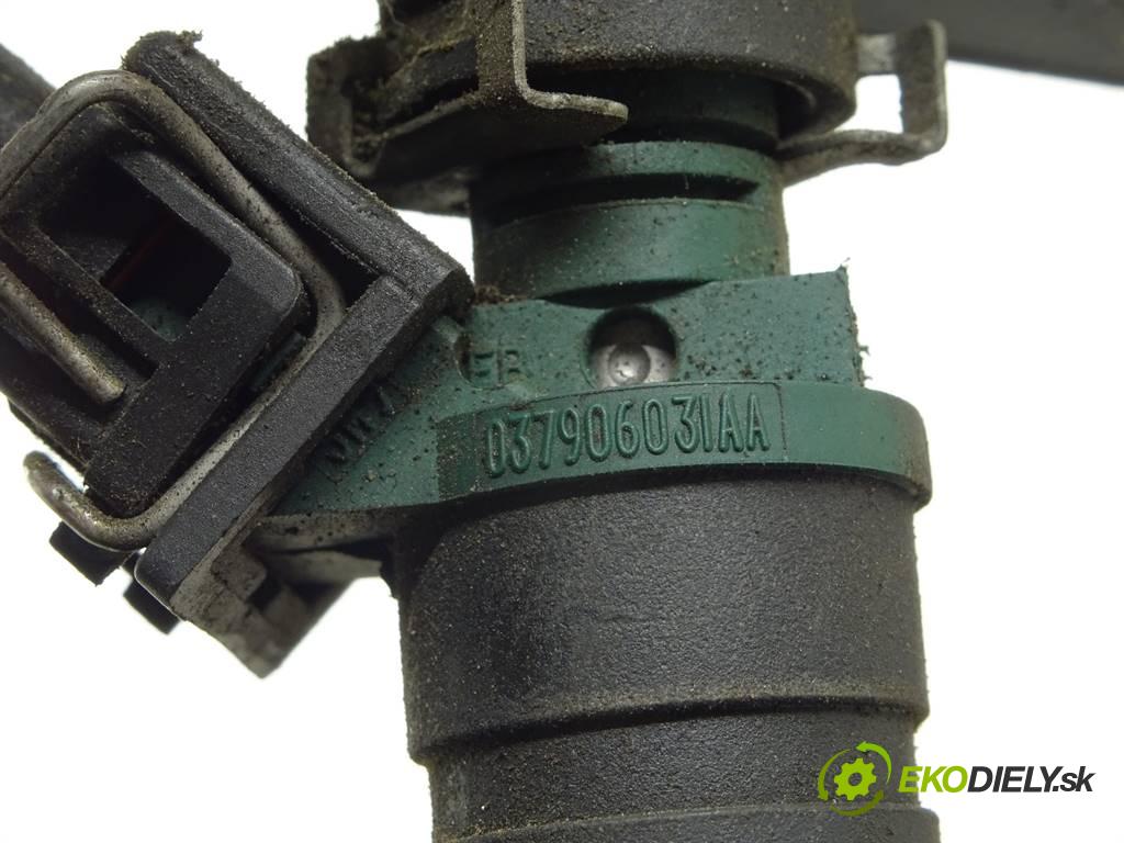 Audi A3 8L  1999 74 kW HATCHBACK 3D 1.6B 101KM 96-00 1600 Lišta vstrekovacia Vstrekovacie ventily 037906031AA (Vstrekovacie lišty)