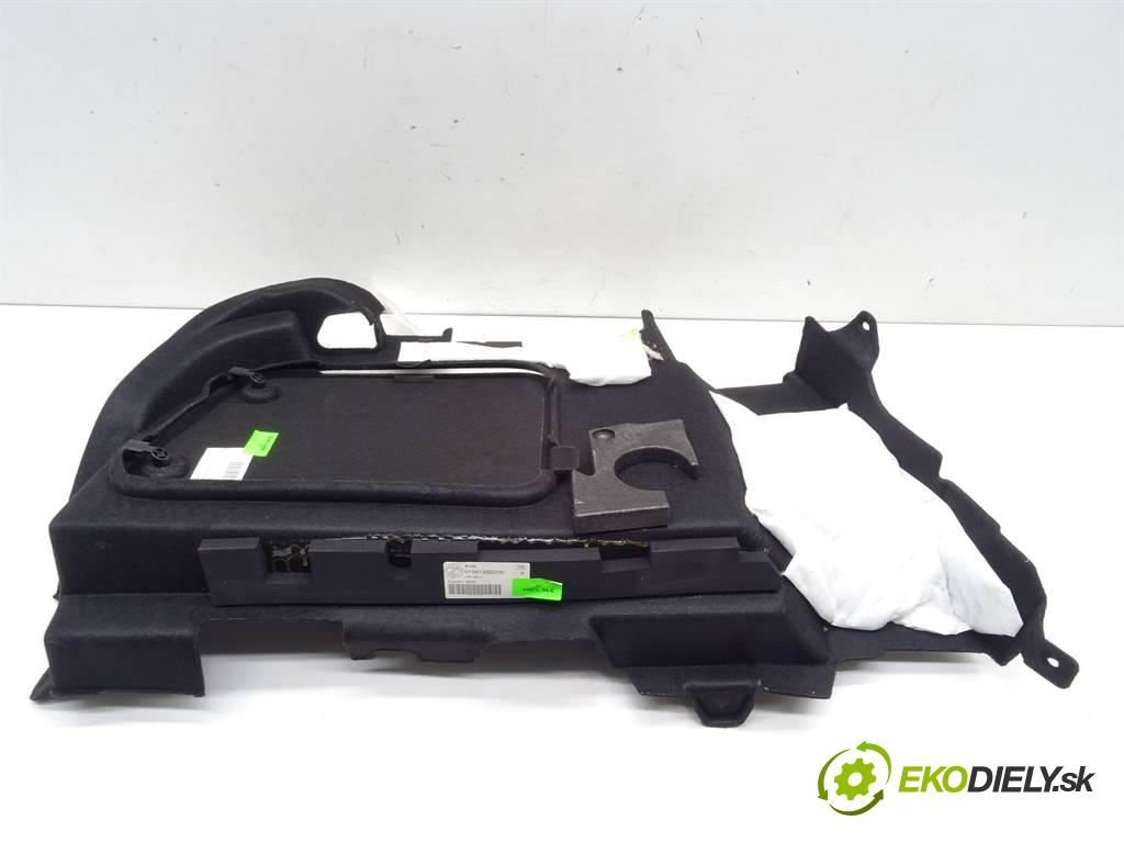 Alfa Romeo Giulia    USA 2.0T  280KM 16-  ča kufra pravý 01561292230