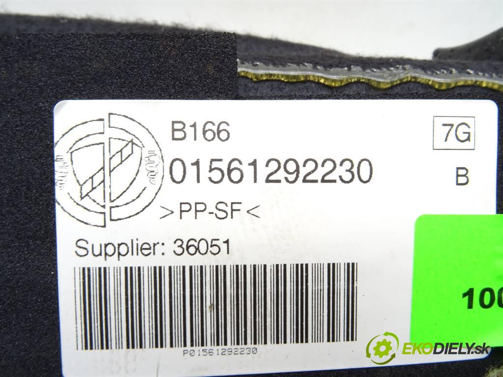 Alfa Romeo Giulia    USA 2.0T  280KM 16-  ča kufra pravý 01561292230