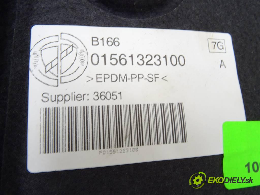 Alfa Romeo Giulia    USA 2.0T  280KM 16-  ča kufra pravý 01561292230