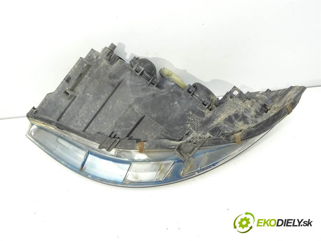 Mercedes-Benz W169  2005 85 kW 1.7B 116KM 04-08  Svetlomet pravy A1698200261 (Pravé)