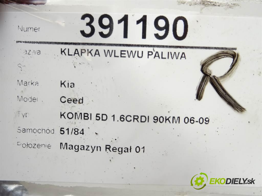 Kia Ceed  2007 66 kW KOMBI 5D 1.6CRDI 90KM 06-09 1600 Dvierka nádrže paliva  (Ostatné)