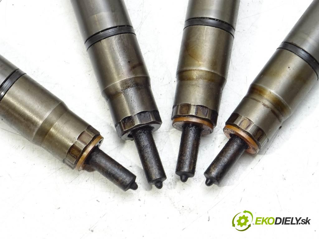 Kia Ceed    KOMBI 5D 1.6CRDI 90KM 06-09  vstřikovací ventily 0445110256 33800-2A400