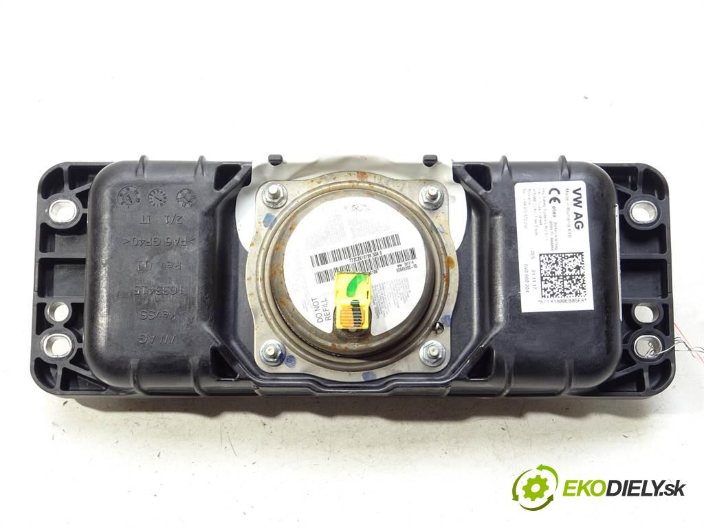 Skoda Fabia III    KOMBI 5D 1.0MPI 75KM 14-18  AirBag spolujezdce 6V0880204 (Airbagy)