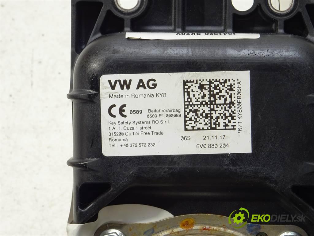 Skoda Fabia III    KOMBI 5D 1.0MPI 75KM 14-18  AirBag spolujezdce 6V0880204 (Airbagy)