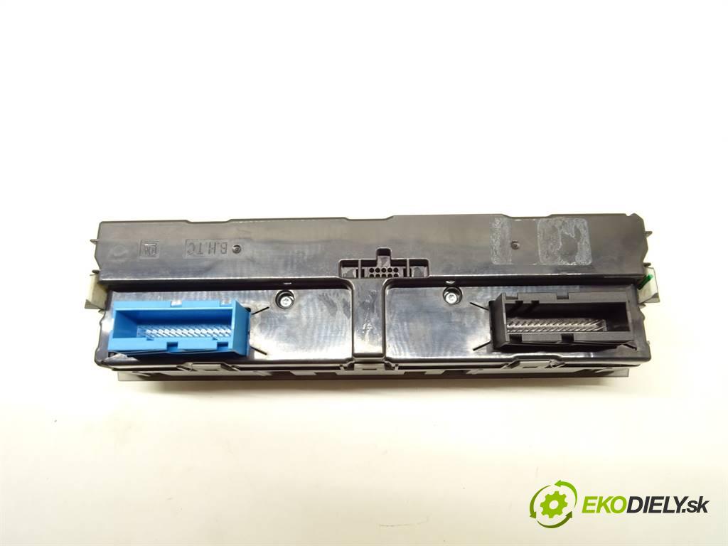 Opel Vectra C LIFT  2007 88 kW KOMBI 5D 1.9CDTI 120KM 02-08 1900 Panel ovládania kúrenia  (Prepínače, spínače, tlačidlá a ovládače kúrenia)