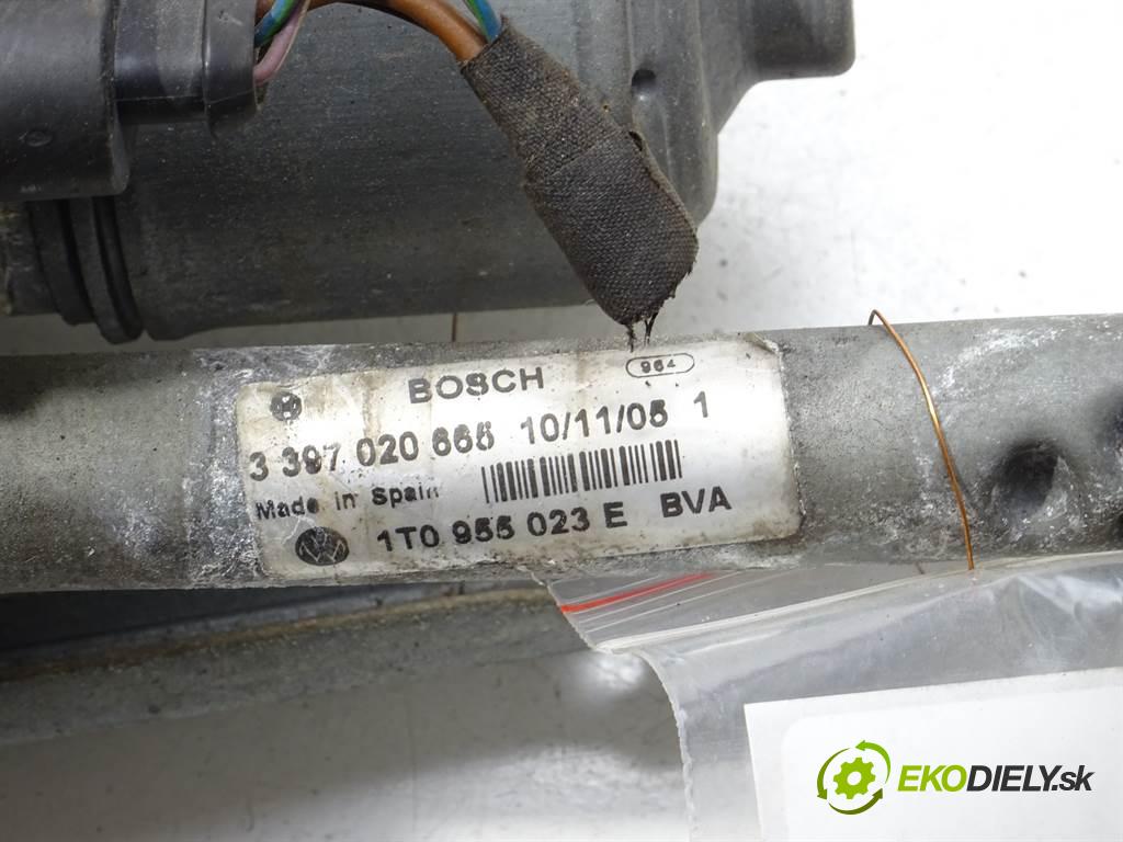 Volkswagen Touran    1.9TDI 105KM 03-15  Mechanizmus stieračov predný ľavy 1T0955023E