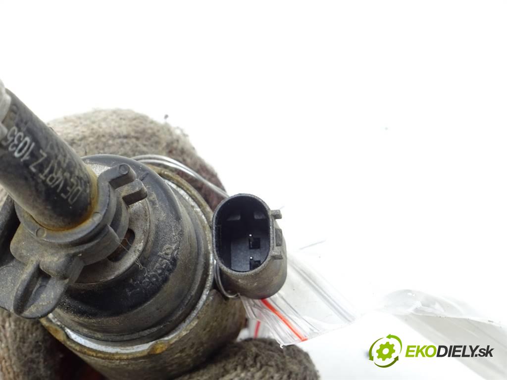 Volkswagen Touran    1.9TDI 105KM 03-15  motorek paliva Webasto 9002853F (Webasto ohřívače)