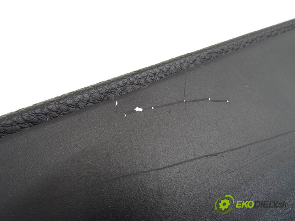 Volkswagen Touareg II  2012 180 kW 3.0TDI V6 245KM 10-18 3000 Roleta 7P6867773 (Rolety kufra)