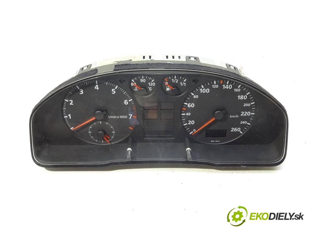 Audi A4 B5  1997 74 kW SEDAN 4D 1.6B 100KM 94-01 1600 Prístrojovka 8D0919034B (Prístrojové dosky, displeje)