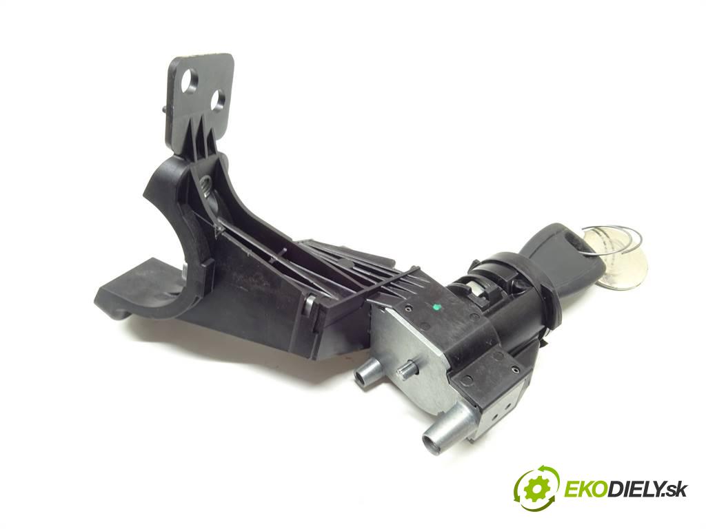 Fiat Fiorino III  2021  LIFT 1.3D Multijet 80KM 16- 1200 spinačka 21147101 (Spínacie skrinky a kľúče)