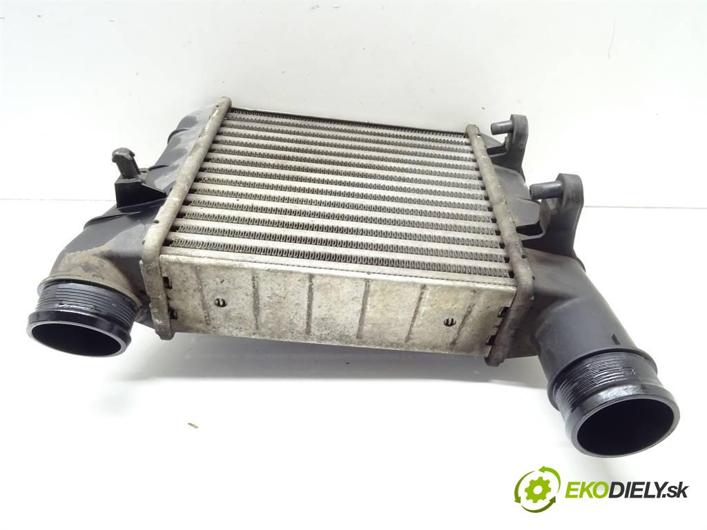 Audi A4 B6  2004 96 kW KOMBI 5D 1.9TDI 130KM 00-04 1900 intercooler 8E0145805S (Intercoolery (chladiče nasávaného vzduchu))