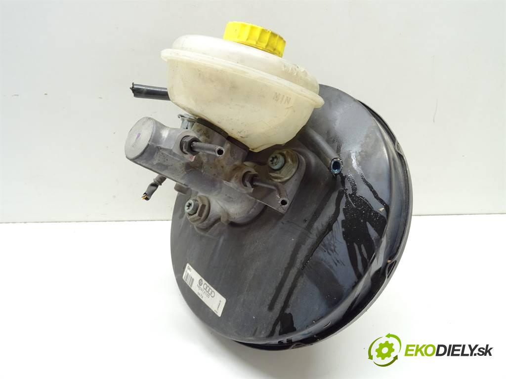 Audi A6 C5  1999 110 kW SEDAN 2.5TDI 150KM 97-04 2500 Posilovač Pumpa brzdová 4B0612105 (Posilňovače bŕzd)