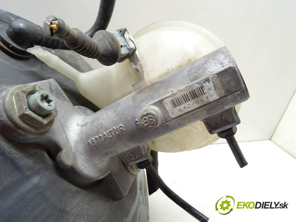 Audi A6 C5  1999 110 kW SEDAN 2.5TDI 150KM 97-04 2500 Posilovač Pumpa brzdová 4B0612105 (Posilňovače bŕzd)