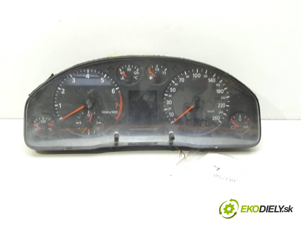 Audi A6 C5  1998 110 kW KOMBI 5D 1.8T 150KM 97-04 1800 Prístrojovka 4B0919880H (Prístrojové dosky, displeje)