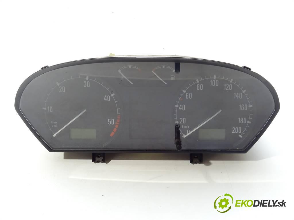 Skoda Fabia  2001 47 kW KOMBI 1.9SDI 64KM 99-07 1900 Prístrojovka 6Y1919860A (Prístrojové dosky, displeje)