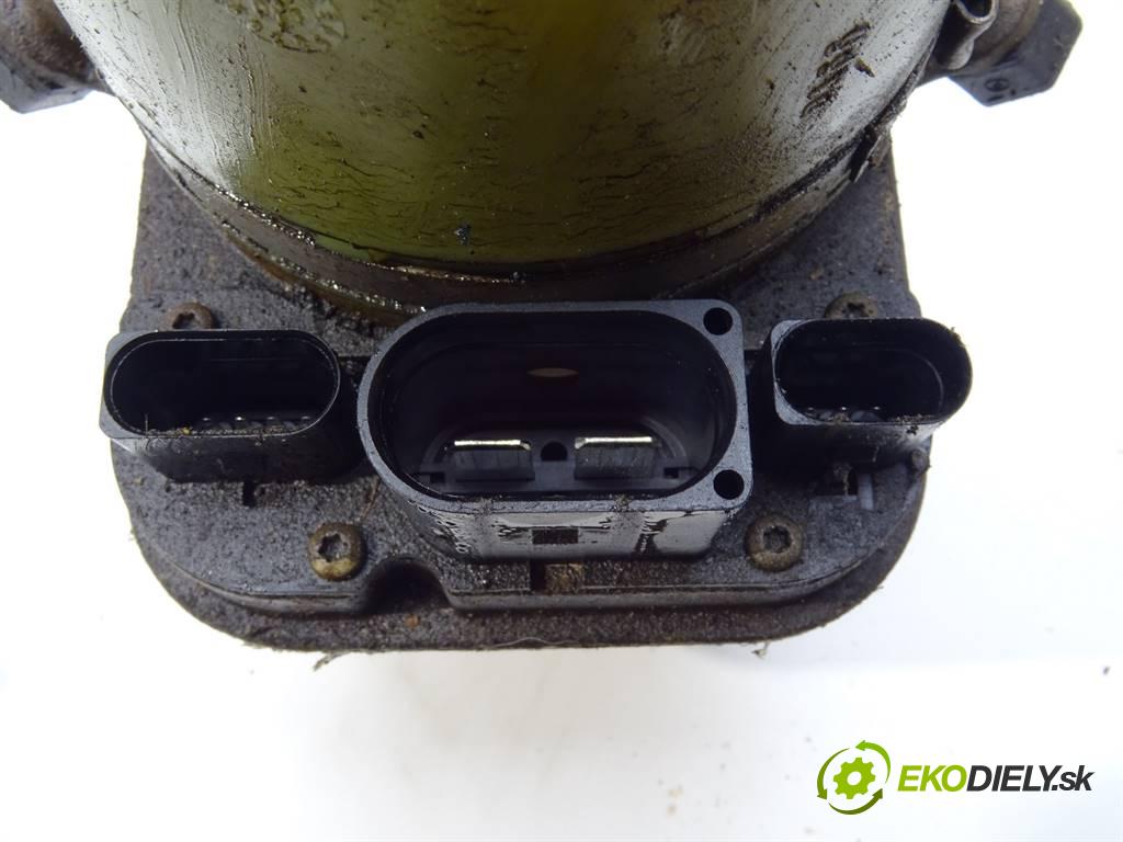 VW POLO IV 9N liftback 2002 47 kW 1.2 12V 1198 pumpa servočerpadlo  (Servočerpadlo)