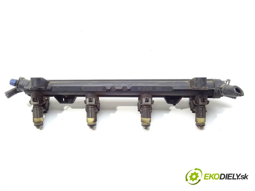 Volkswagen Polo IV 9N  2002 55kW HATCHBACK 5D 1.4B 75KM 01-09 1390 Lišta vstrekovacia Vstrekovacie ventily 036133319AE (Vstrekovacie lišty)