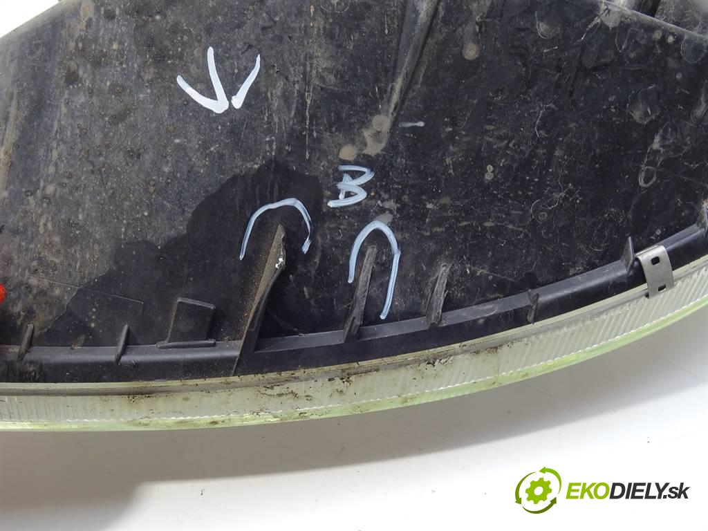 Lada Kalina  2010 90KM 1119 LIFTBACK 5D 1.4B 90KM 04-13 1400 Svetlomet pravy  (Pravé)