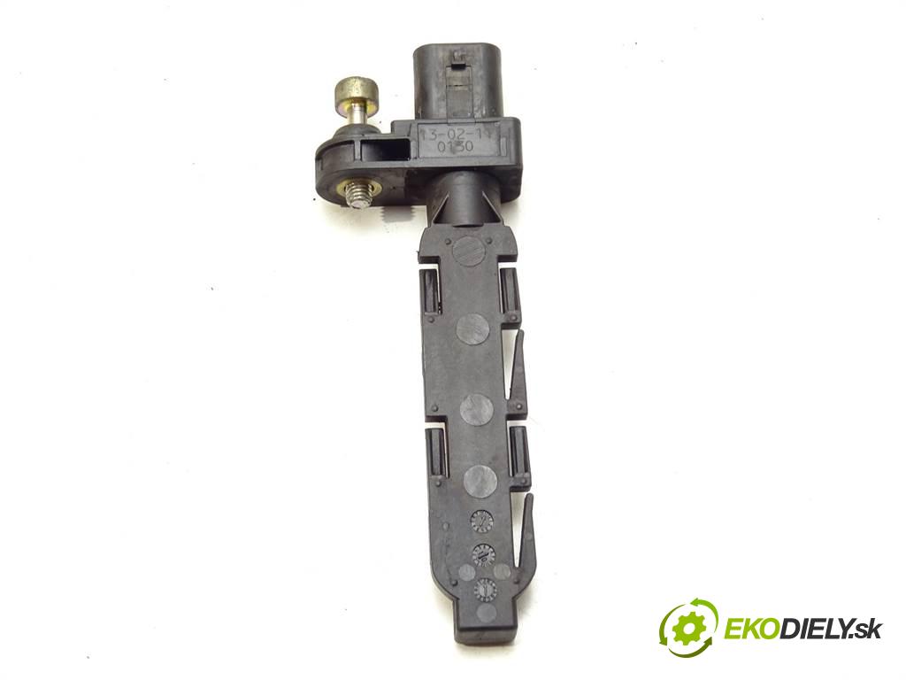 BMW X5  2011 245KM E70 XDRIVE 3.0D 245KM 06-13 3000 snímač pozice hřídele klikového 7806782 (Snímače polohy kliky, vačky)