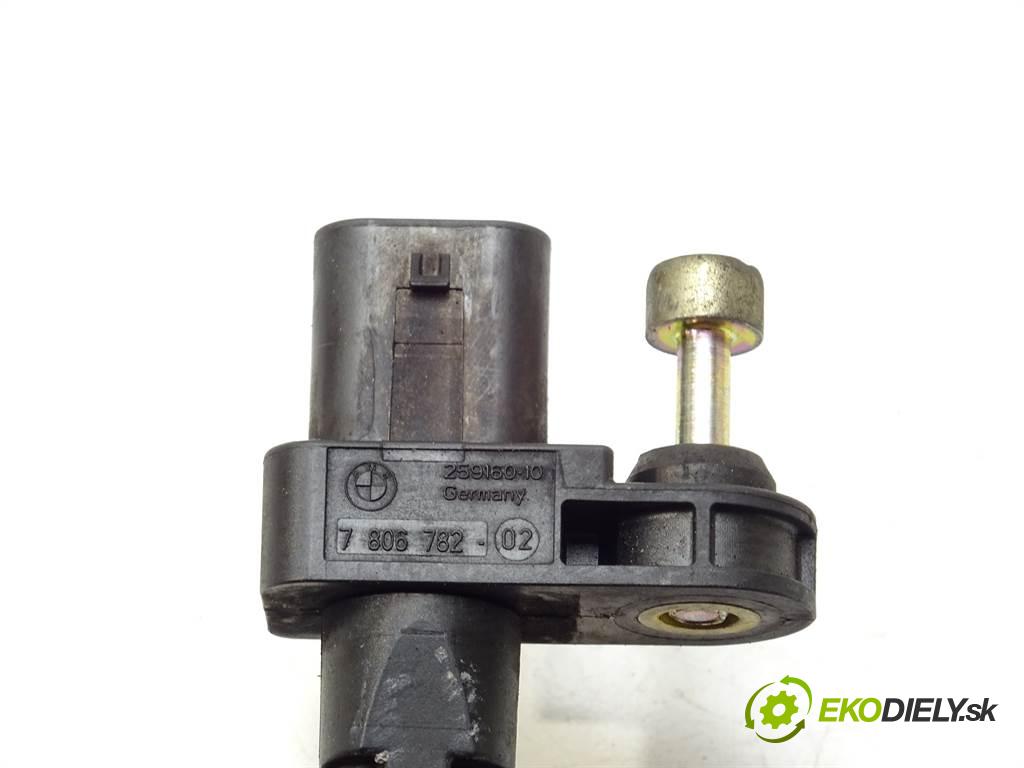 BMW X5  2011 245KM E70 XDRIVE 3.0D 245KM 06-13 3000 snímač pozice hřídele klikového 7806782 (Snímače polohy kliky, vačky)