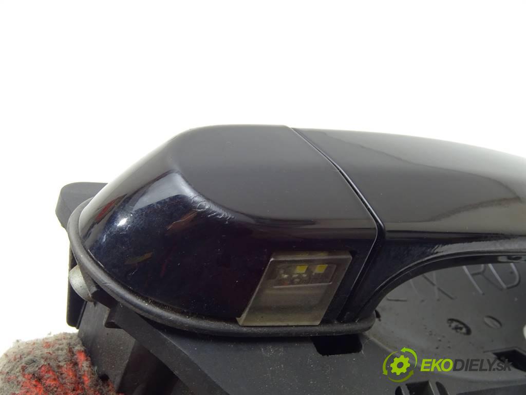BMW X5  2011 245KM E70 XDRIVE 3.0D 245KM 06-13 3000 Kľučka zad pravá vonkajšia  (Ostatné)