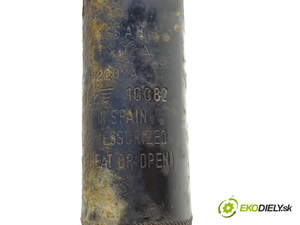 Nissan Navara III  2012 140 kW D40 LIFT 4WD 2.5DCI 190KM 05-14 2500 tlumič zadní část pravý