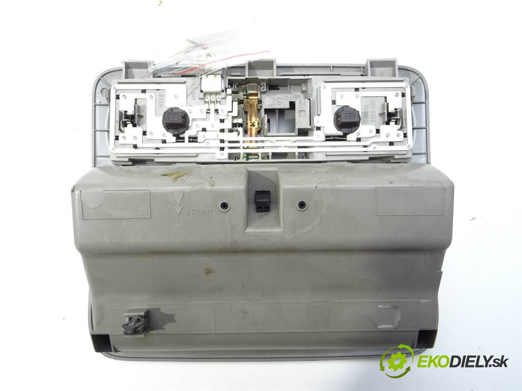 Nissan Navara III  2012 140 kW D40 LIFT 4WD 2.5DCI 190KM 05-14 2500 svetlo stropné 26430EB311 (Osvetlenie interiéru)