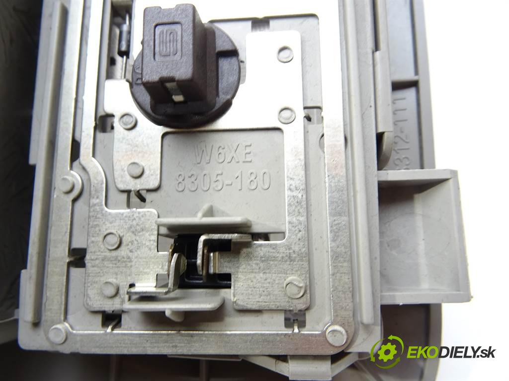 Nissan Navara III  2012 140 kW D40 LIFT 4WD 2.5DCI 190KM 05-14 2500 svetlo stropné 26430EB311 (Osvetlenie interiéru)