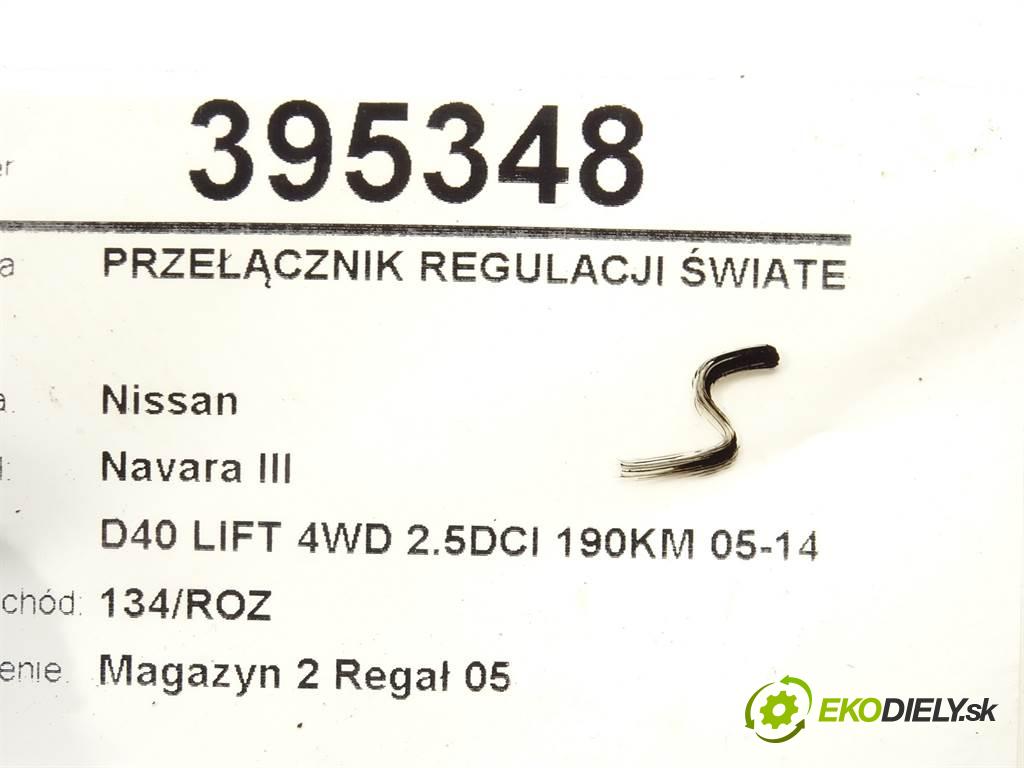 Nissan Navara III  2012 140 kW D40 LIFT 4WD 2.5DCI 190KM 05-14 2500 Prepínač nastavenia svetiel 251905X00A (Prepínače, spínače, tlačidlá a ovládače kúrenia)