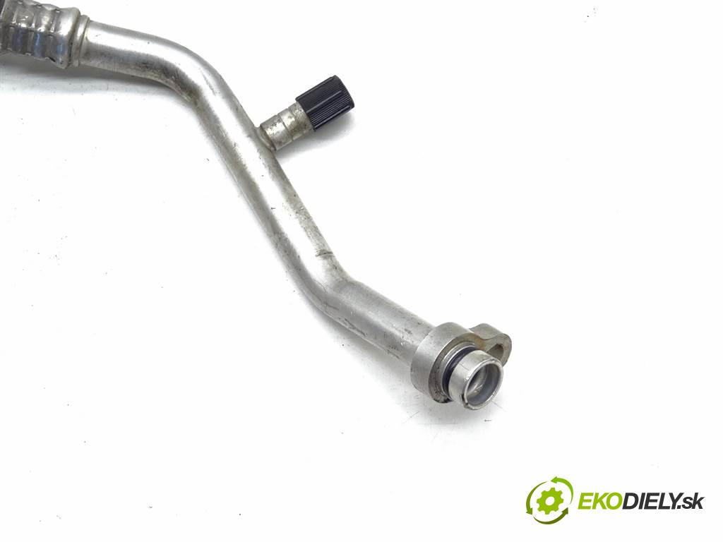 Nissan Navara III  2012 140 kW D40 LIFT 4WD 2.5DCI 190KM 05-14 2500 rúrka klimatizácie 924805X00B (Rúrky klimatizácie)