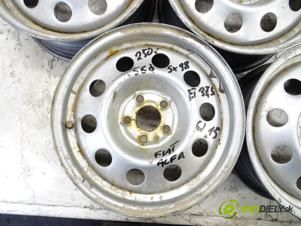 Fiat     15 6J 5X98 ET37,5  disky plechové 15  (Plechové)