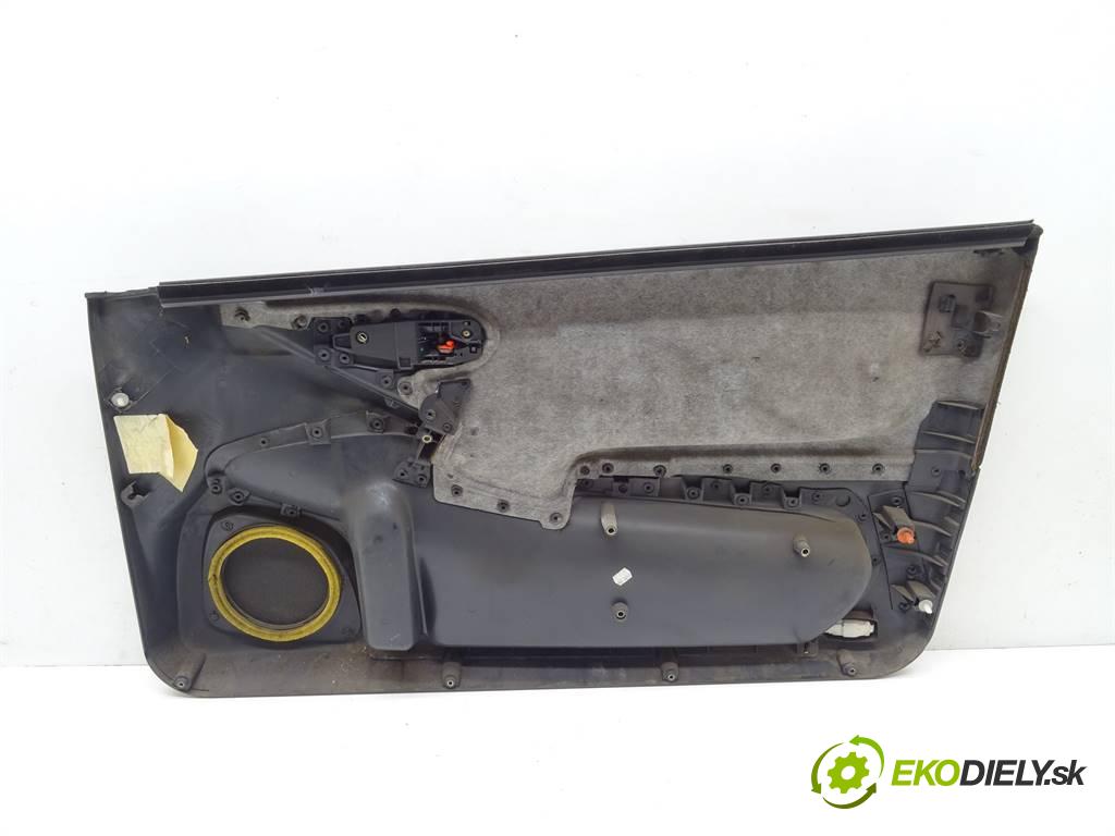 Fiat Stilo  2005 85 kW HATCHBACK 3D 1.9JTD 115KM 01-07 1900 čalúnenie Dvere predný ľavy tapacír  (Ostatné)