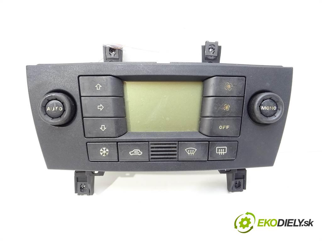 Fiat Stilo  2005 85 kW HATCHBACK 3D 1.9JTD 115KM 01-07 1900 Panel ovládania kúrenia 555600001704 (Prepínače, spínače, tlačidlá a ovládače kúrenia)
