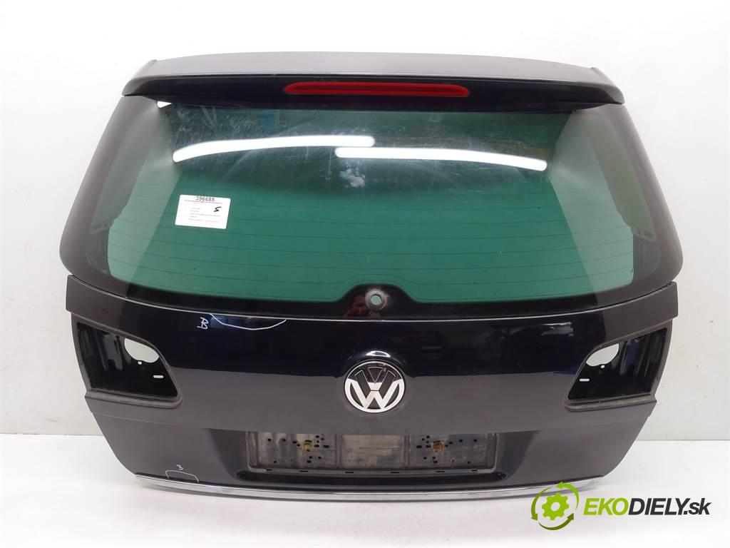 Volkswagen Passat B6  2006 250KM 4MOTION KOMBI 5D 3.2FSI 250KM 05-10 3200 zadní část kapota  (Zadní kapoty)