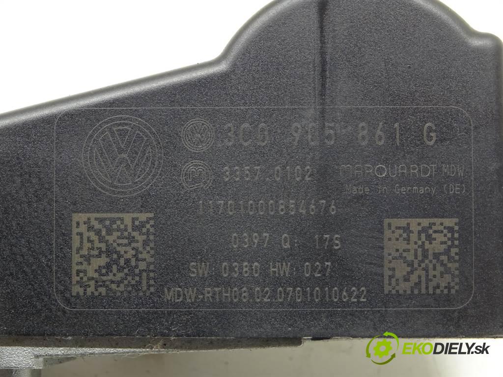 Volkswagen Passat B6  2007 77 kW KOMBI 5D 1.9TDI 105KM 05-10 1900 blokáda volantu 3C0905861G (Ostatné)