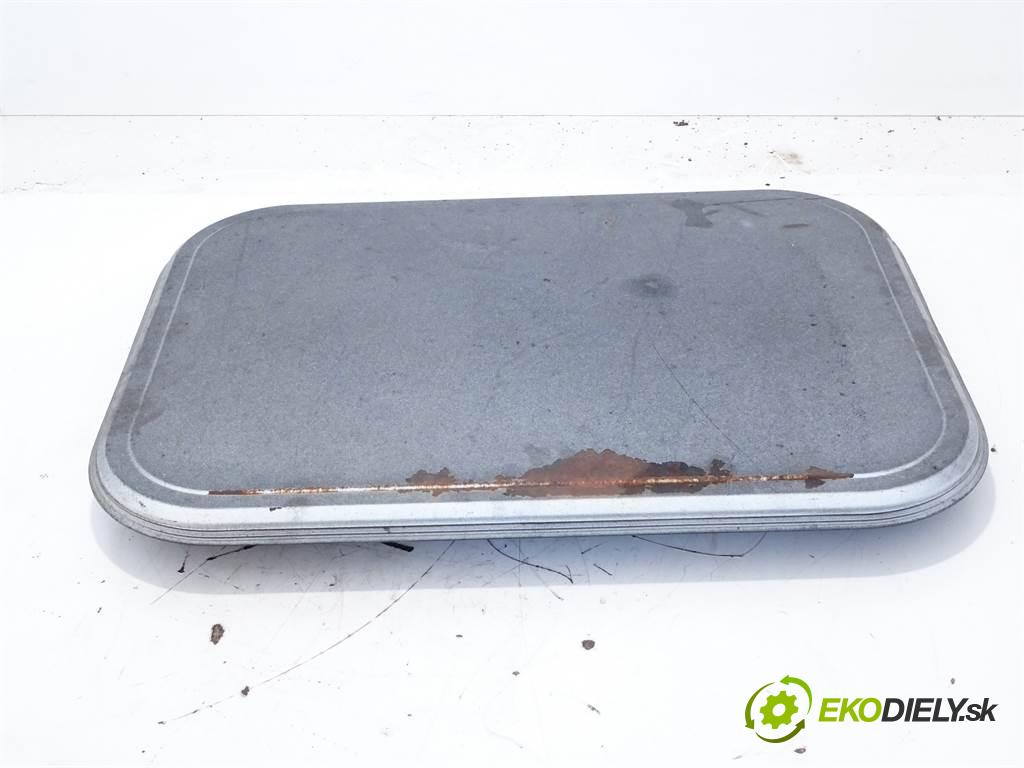 Man TGA    18.430  střešní okno  (Okna karoserie)