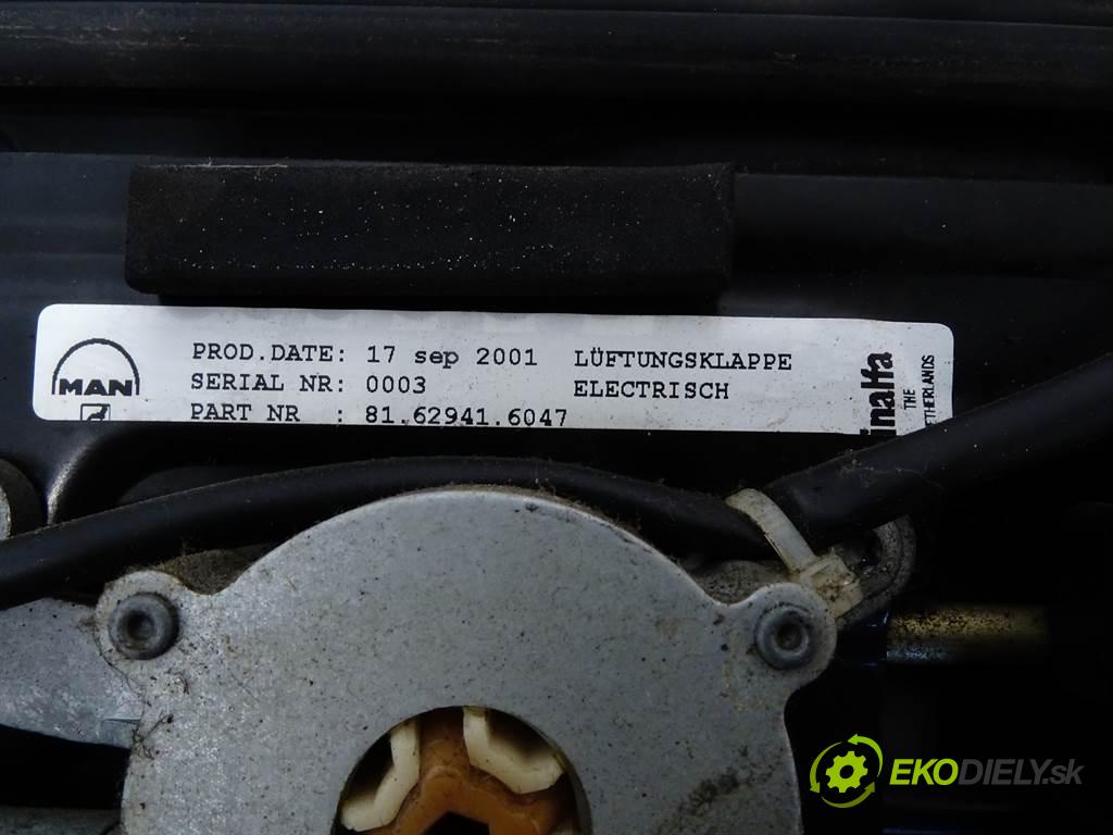 Man TGA    18.430  střešní okno  (Okna karoserie)