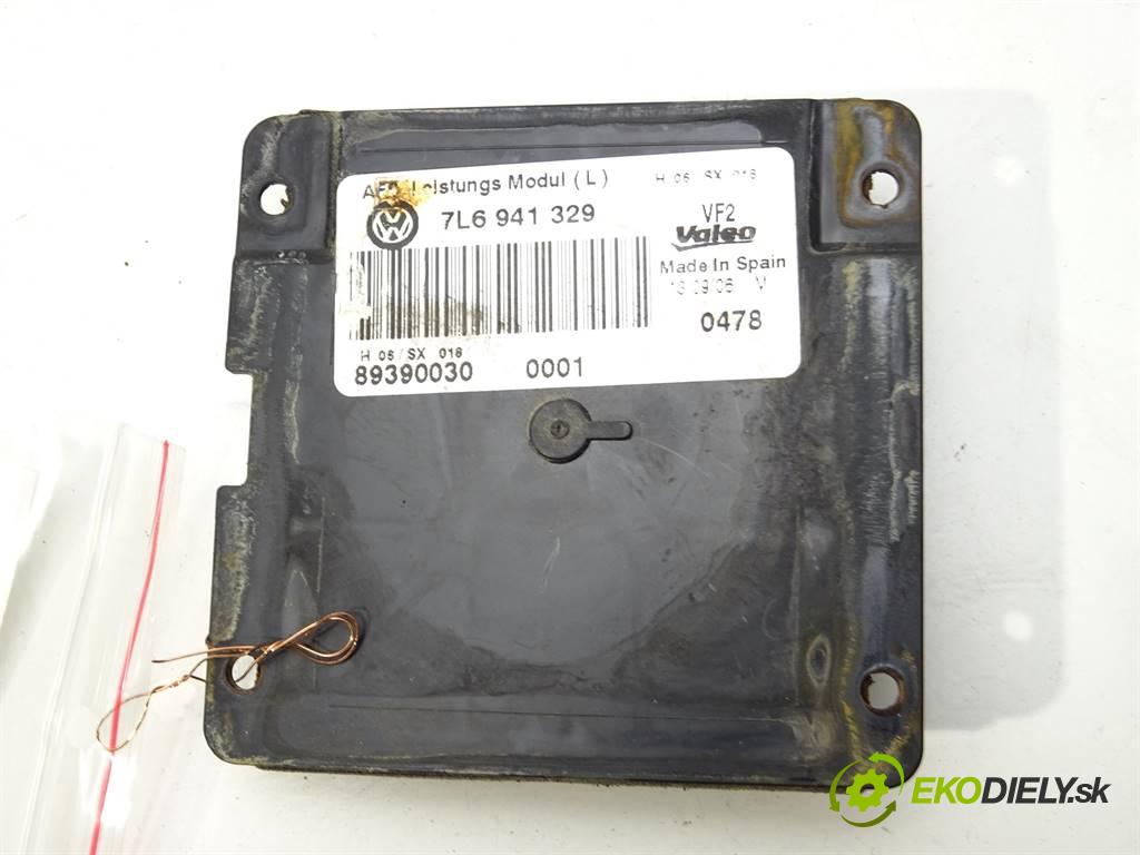 Volkswagen Passat B6    4MOTION KOMBI 5D 3.2FSI 250KM 05-10  Modul uhlu XENON 7L6941329